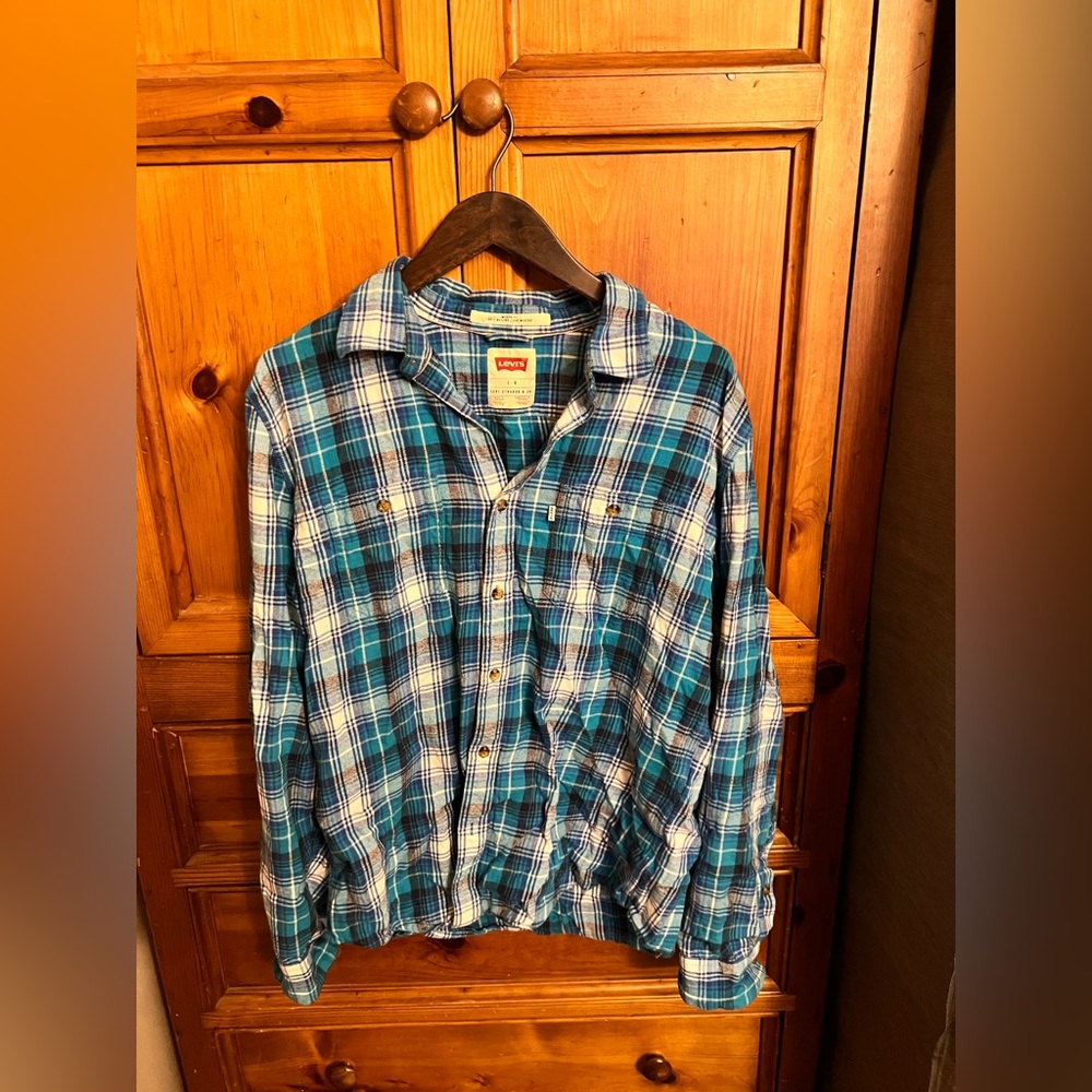 Levi’s Plaid Shirt